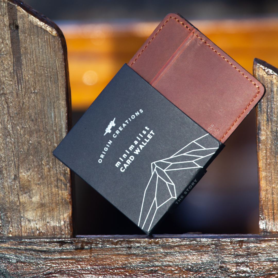 Minimalist Card Wallet - Saddle Brown